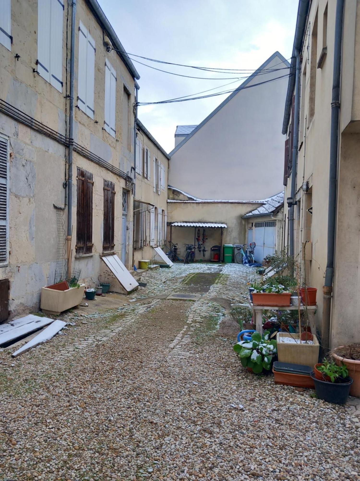 La Cour Fleurie, Tout Confort Digione Esterno foto
