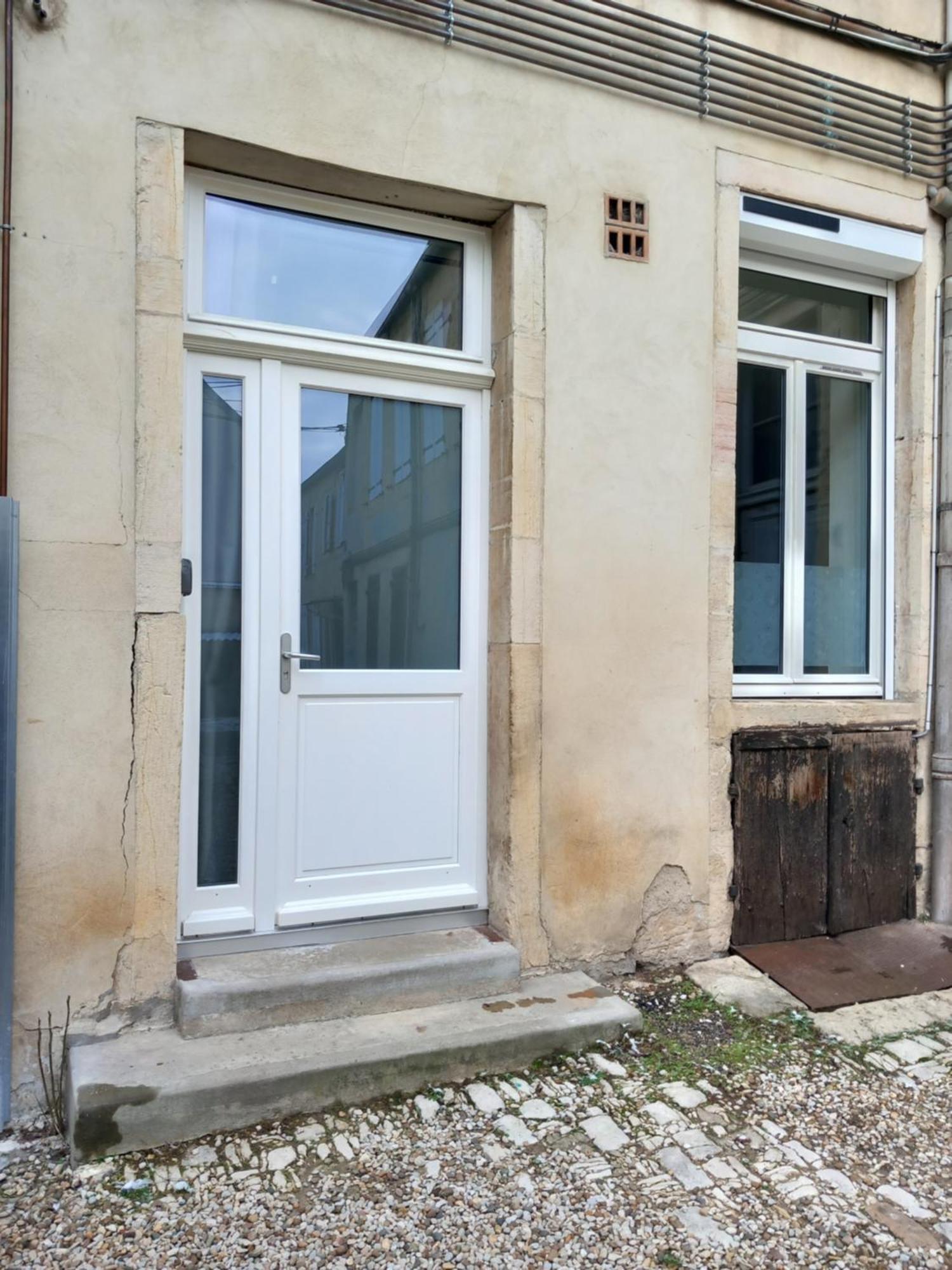 La Cour Fleurie, Tout Confort Digione Esterno foto